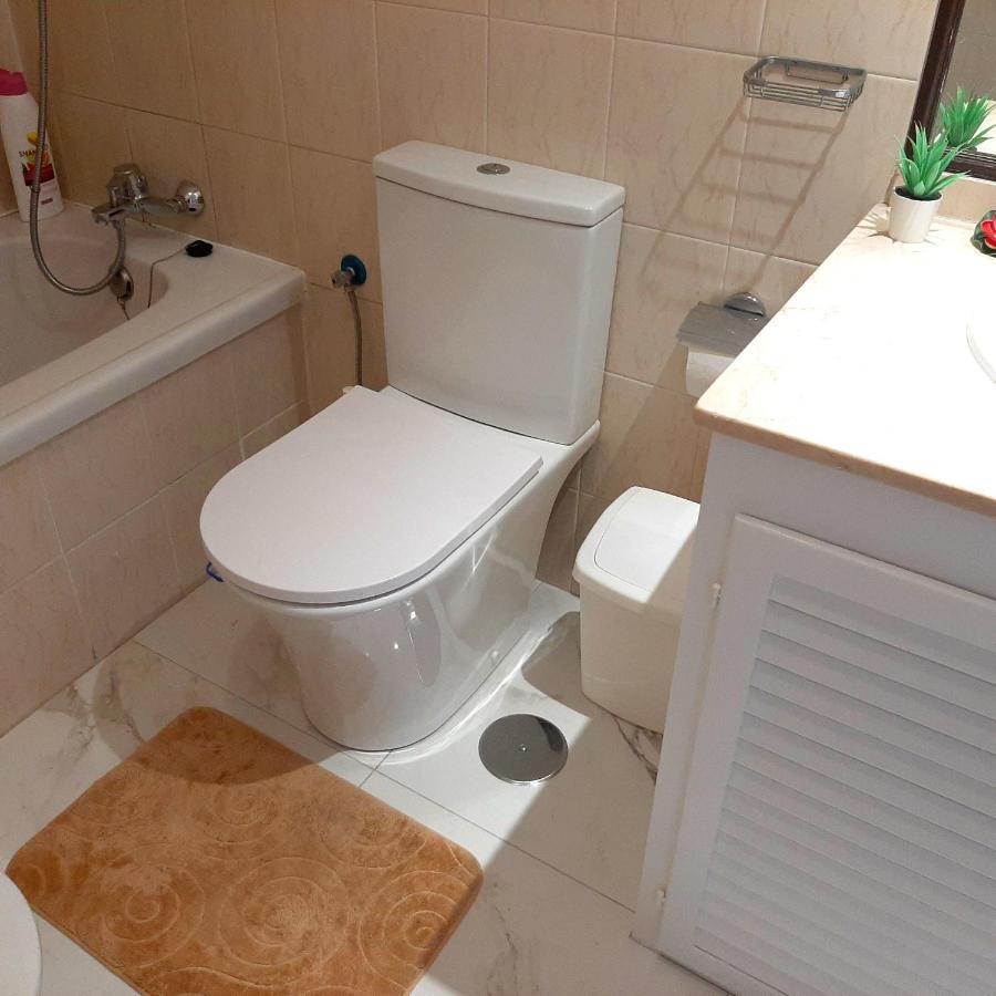 Elegant Style 3-Bedroom Brand New Apartment サンミゲル・デ・アボナ エクステリア 写真